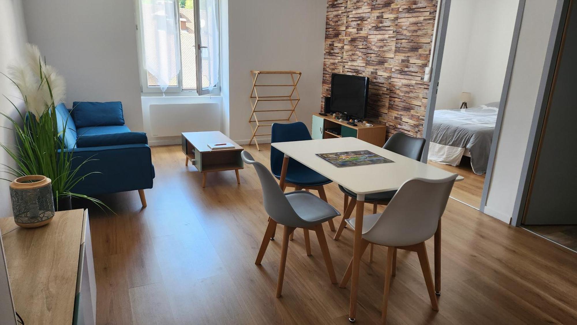 Appartement Tout Confort Vue Sur Les Forts Salins-les-Bains Kültér fotó